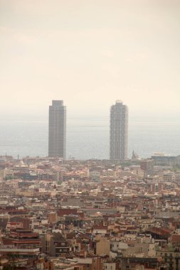 Bir tepeden Barcelona 'nın panoramik manzarası