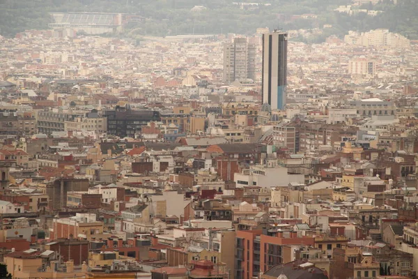 从山上俯瞰巴塞罗那全景 — 图库照片