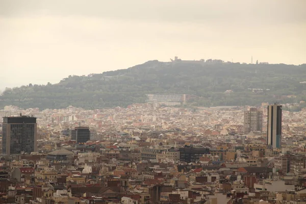 Panoramisch Uitzicht Barcelona Vanaf Een Heuvel — Stockfoto