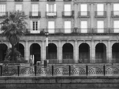 Bilbao mahallesinde bir bina.