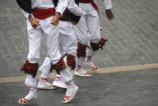 Dança Basca Tradicional Festival Folclórico — Fotografia de Stock