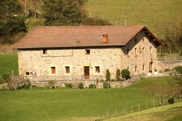 Typisches Baskisches Haus Auf Dem Land — Stockfoto