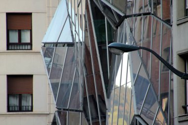 Bilbao mahallesinde bir bina.