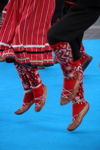 节日期间传统的巴斯卡舞曲 — 图库照片