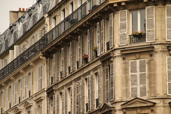 Classic building of Paris