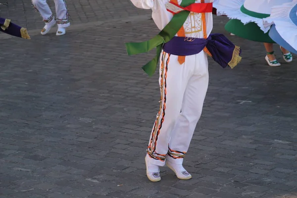 Halk Festivalinde Bask Dansı Sergisi — Stok fotoğraf