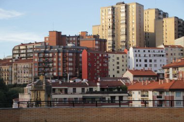 Bilbao mahallesinde bir bina.