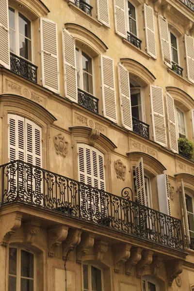 Классическая Архитектура Центре Парижа — стоковое фото