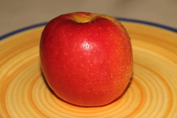Červené Jablko Talíři — Stock fotografie