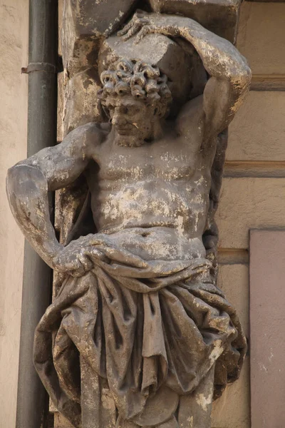 Prag Sarayı Nda Bir Heykel — Stok fotoğraf