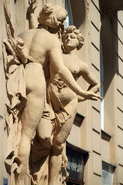 Statua Palazzo Praga — Foto Stock