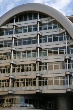 Berlin şehir merkezinde bina.