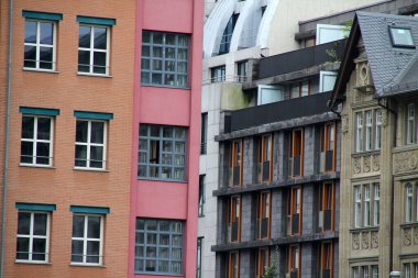 Berlin şehir merkezinde bina.