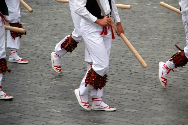 Baskisk Folkdansutställning Gatufestival — Stockfoto