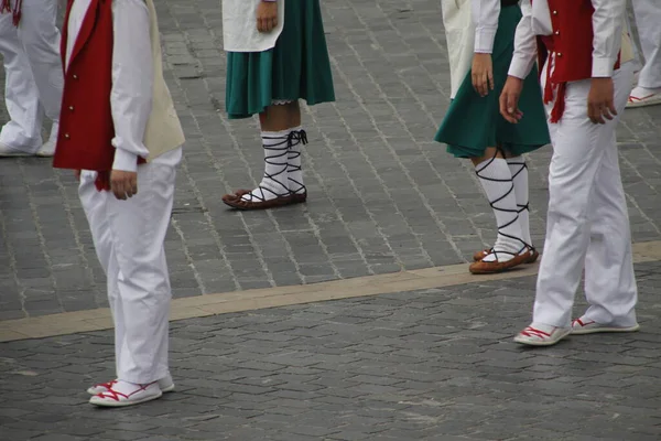 Sokak Halk Festivalinde Bask Dansı — Stok fotoğraf