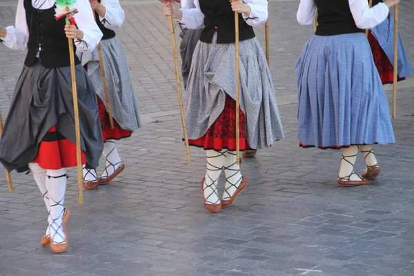 Taniec Baskijski Ulicznym Festiwalu Folkowym — Zdjęcie stockowe