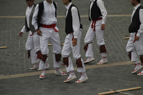 Баскський Танець Вуличному Народному Фестивалі — стокове фото
