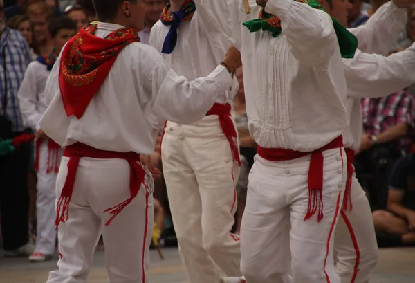 Sokak Halk Festivalinde Bask Dansı — Stok fotoğraf