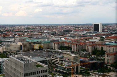 Berlin şehir merkezinde bina.