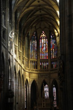 St. Vitus Katedrali 'nin Lekeli Camları