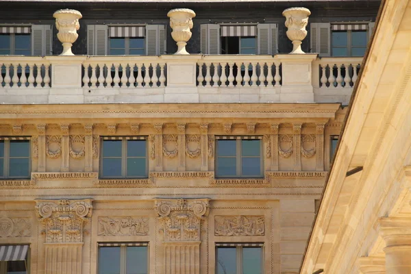 Building Downtown Paris — Stock Photo, Image