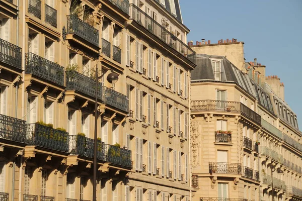 Building Downtown Paris — Stock Photo, Image