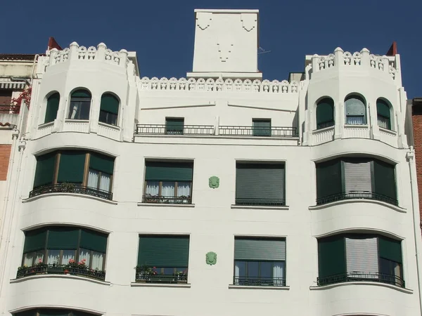 Edificio Quartiere Bilbao — Foto Stock