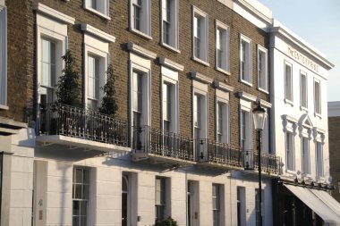 Londra 'da klasik apartman blokları