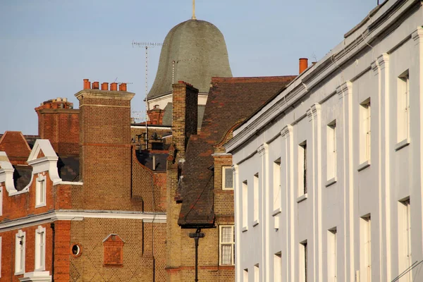 Apartamentos Clássicos Bloqueiam Bairro Londres — Fotografia de Stock