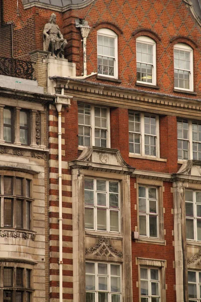 Apartamentos Clássicos Bloqueiam Bairro Londres — Fotografia de Stock