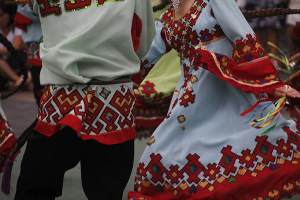 Russischer Volkstanz Auf Einem Straßenfest — Stockfoto