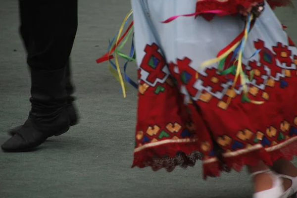 Orosz Néptánc Egy Utcai Fesztiválon — Stock Fotó