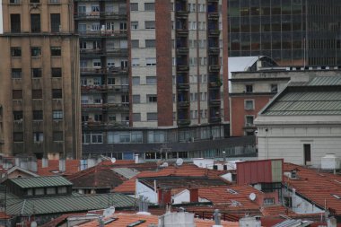 Bilbao mahallesinde bir bina.