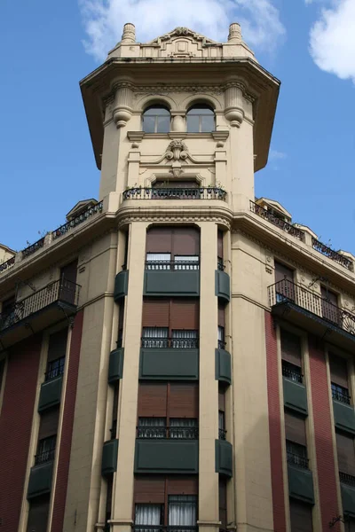 Edificio Barrio Bilbao —  Fotos de Stock