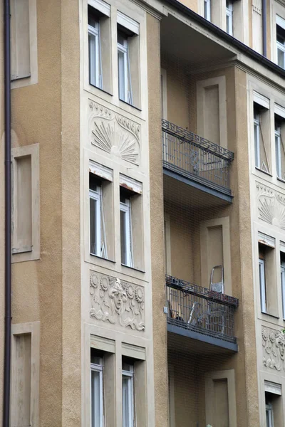 Fasad Ett Lägenhetshus Nürnberg — Stockfoto