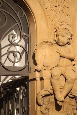 Prag 'ın eski bir kasabasında şehir manzarası