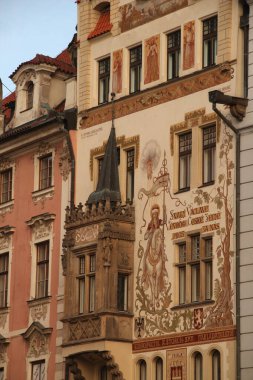 Prag 'ın eski bir kasabasında şehir manzarası