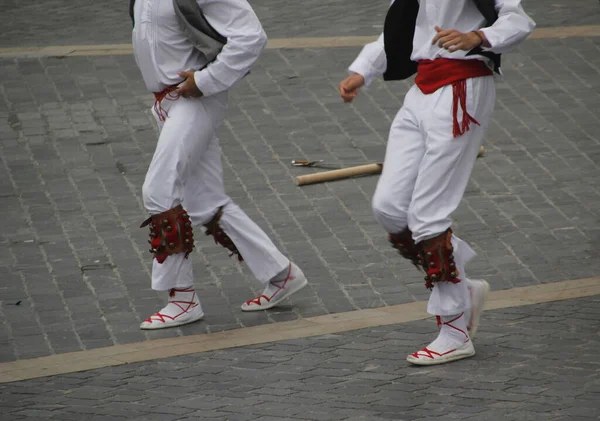 通りでのバスク舞踊展 — ストック写真
