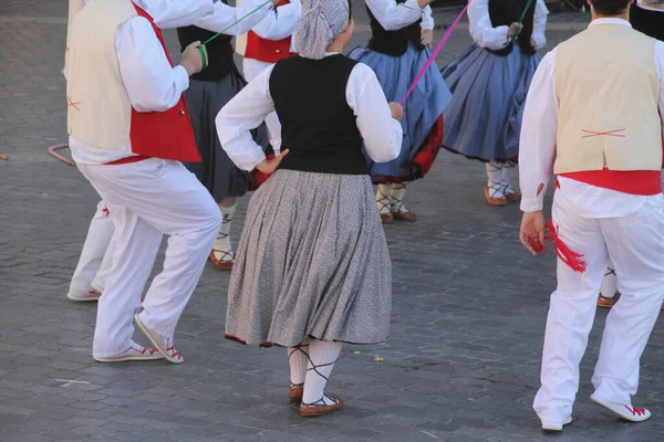Baszk Néptáncos Egy Utcai Fesztiválon — Stock Fotó