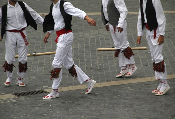 Baskisk Folkdansare Gatufestival — Stockfoto
