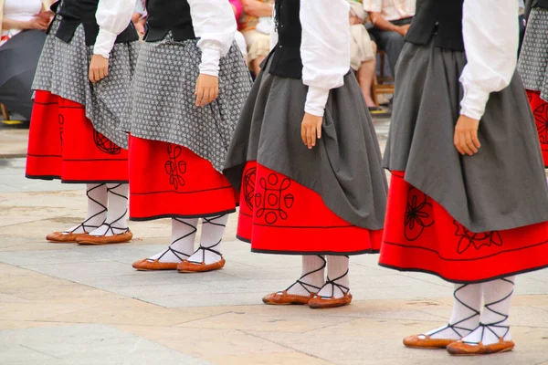 Tradycyjny Taniec Baskijski Festiwalu Ulicznym — Zdjęcie stockowe