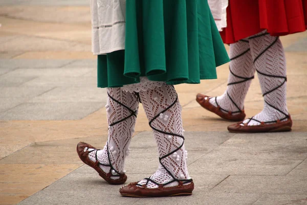 Traditioneller Baskischer Tanz Auf Einem Straßenfest — Stockfoto