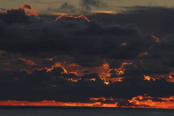 Crépuscule Dans Mer Dans Une Journée Été — Photo