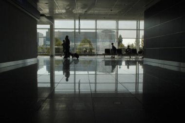 Uluslararası bir havaalanında terminal