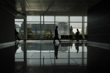 Uluslararası bir havaalanında terminal