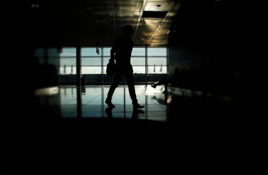 Uluslararası bir havaalanında terminal