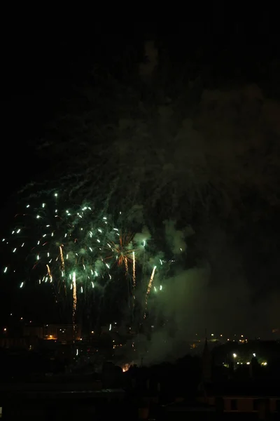 Exposición Fuegos Artificiales Por Noche — Foto de Stock