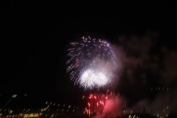 Exposición Fuegos Artificiales Por Noche — Foto de Stock