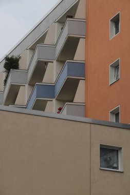 Berlin şehir merkezinde apartman blokları