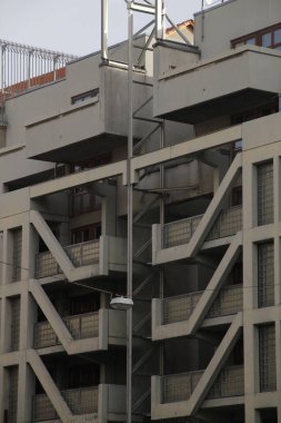 Berlin şehir merkezinde apartman blokları